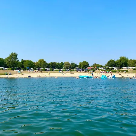 Tiny House On A Recreational Lake In Lathum